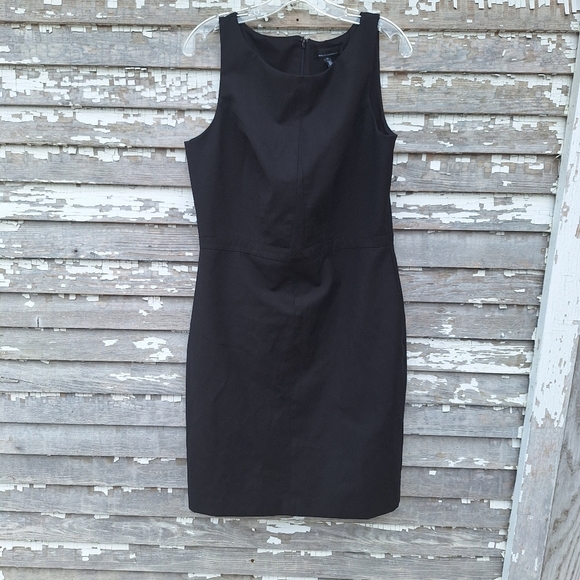 White House Black Market Dresses & Skirts - White House Black Market WHBM Black Sleeveless Dress Size 12